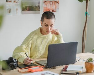 Kreativer Beruf - Ihr Weg zum Lehrabschluss mit dem BFI